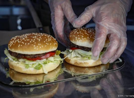 Fastfoodsector vindt minimumleeftijd een vergaande vorm van betutteling